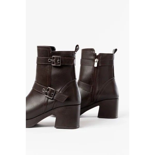 5109-3027 Kahverengi Topuklu Fermuarlı Günlük Kadın Bot