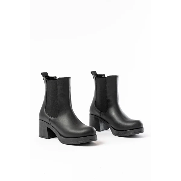 5109-3056 Siyah Lastikli Kalın Topuklu Günlük Kadın Bot