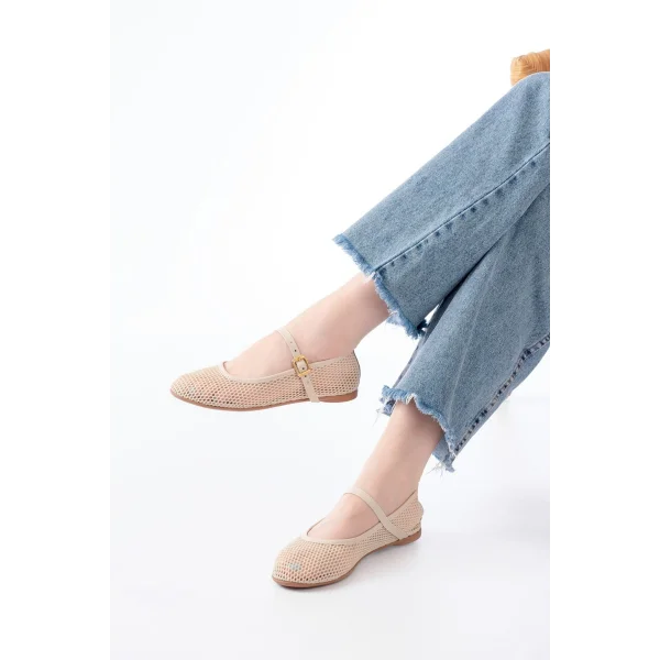 6325 Bej Fileli Baret Toka Detaylı Günlük Kadın Babet