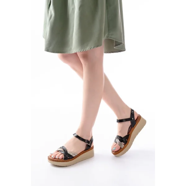 730-037 Siyah Ayna Hakiki Deri Ortopedik Taban Kadın Sandalet