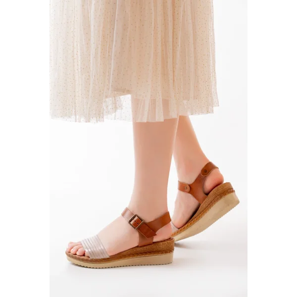 731-07 Bej Ortopedik Hakiki Deri Dolgu Kadın Sandalet