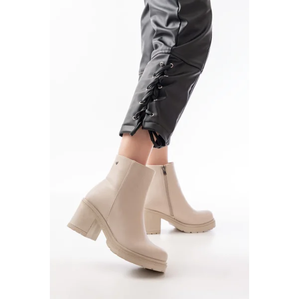 767-3020 Bej Fermuarlı Kalın Topuklu Günlük Kadın Bot
