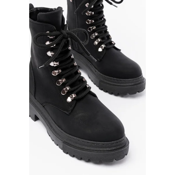 812-2121 Siyah Zümrüt Bağcıklı Fermuarlı Günlük Kadın Bot