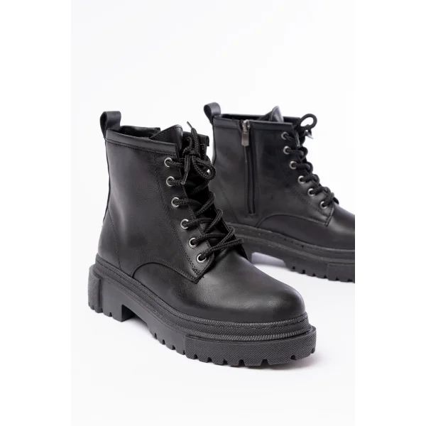 812-296 Siyah Bağcıklı Fermuarlı Günlük Kadın Bot
