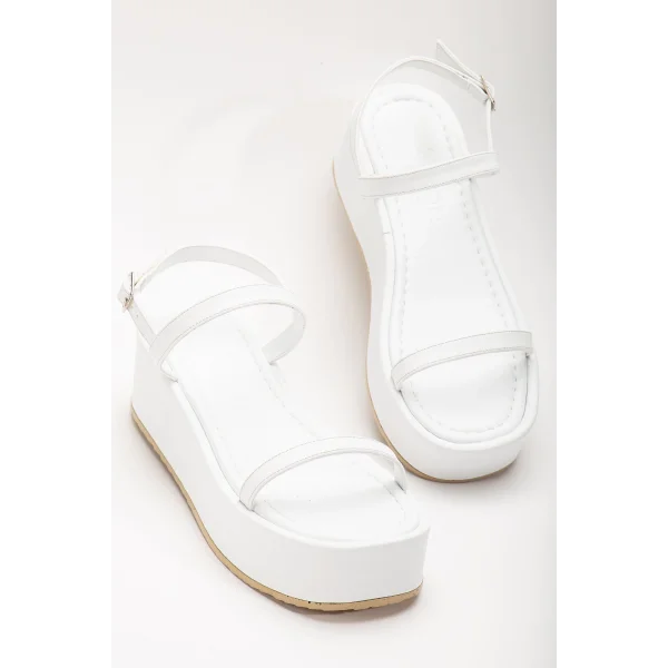 861-1027 Beyaz Dolgu Topuk Kadın Sandalet