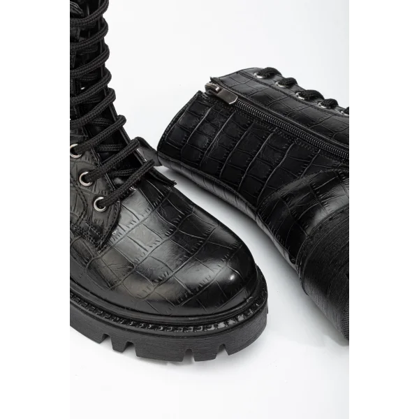 868-2289 Siyah Kroko Bağcıklı Fermuarlı Günlük Kadın Bot