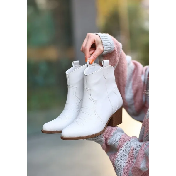 Akver Bej Cilt Topuklu Bot