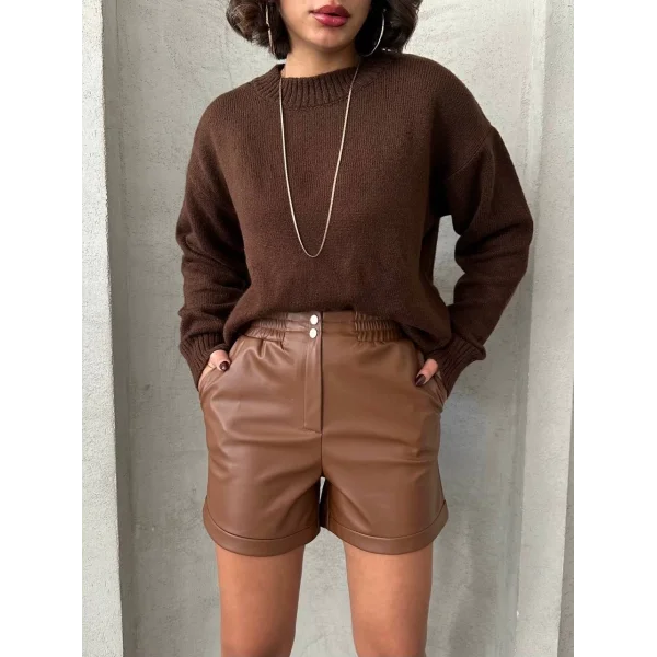 Beli lastikli çıtçıtlı deri şort kahve w241007