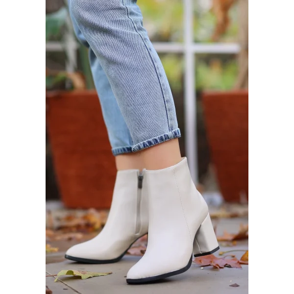 Biya Bej Cilt Topuklu Bot