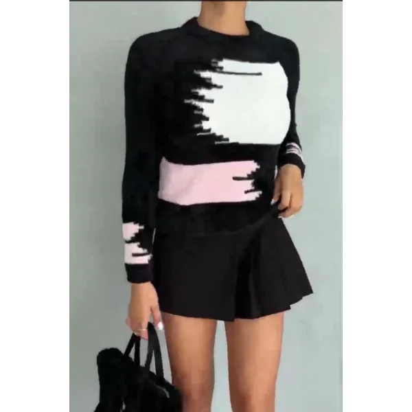 Bıyıklı triko kazak siyah