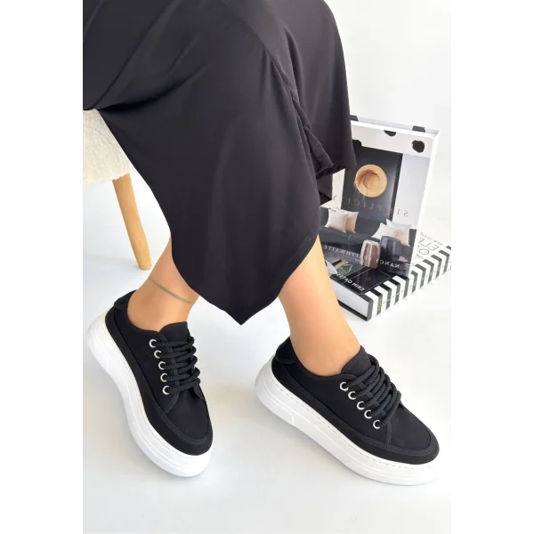 Carin Siyah Keten Bağcıklı Spor Ayakkabı