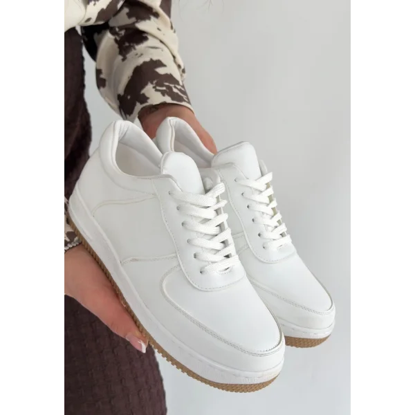 Ceyyan Beyaz Cilt Bağcıklı Spor Ayakkabı