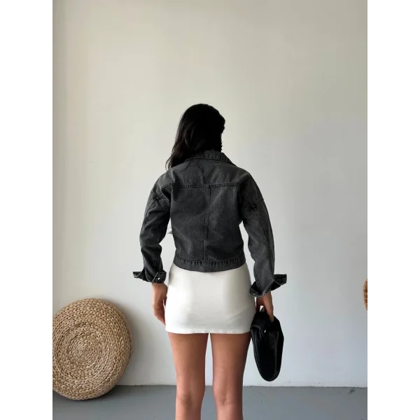 Çift cepli kol katlamalı süper taş enzim yıkama crop kot ceket füme d2000