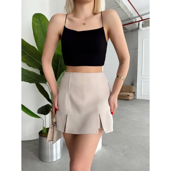 Çift yırtmaklı şort etek