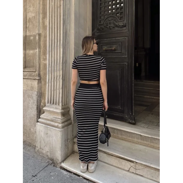 Çizgili etekli takım siyah s3609