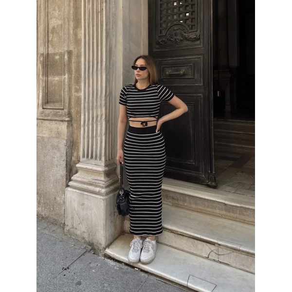 Çizgili etekli takım siyah s3609