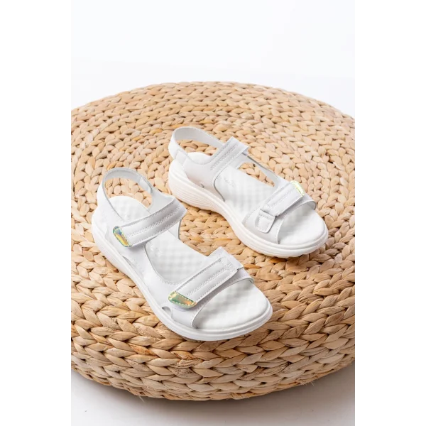 DM-363  Beyaz Baret Cırtlı Dikişli Günlük Kadın Sandalet