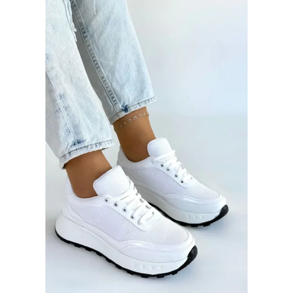 Edva Beyaz Cilt Bağcıklı Spor Ayakkabı