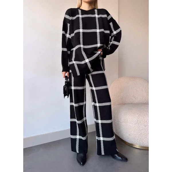 Ekoseli triko takım siyahbeyaz