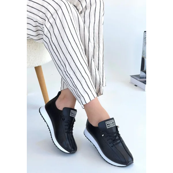 Fiert Siyah Cilt Bağcıklı Spor Ayakkabı