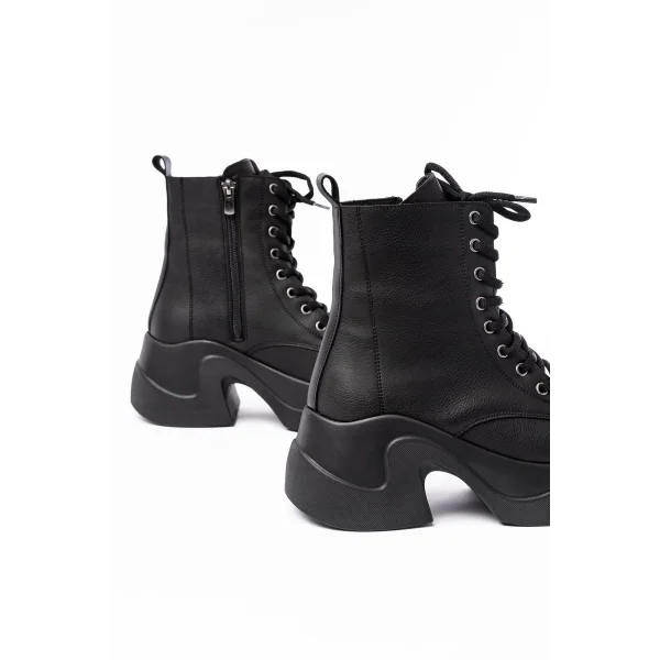 FZ-2550 Siyah Yüksek Tabanlı Bağcıklı Fermuarlı Günlük Kadın Bot
