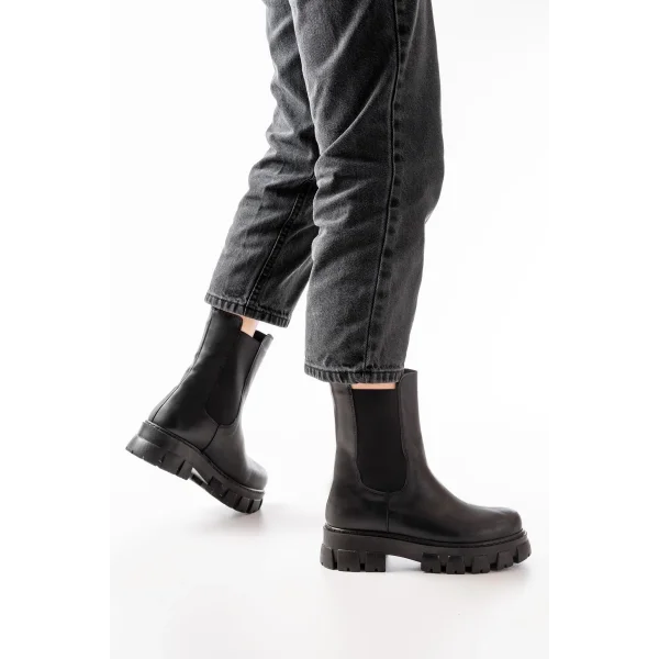 FZ-299 Siyah Yüksek Tabanlı Lastikli Günlük Kadın Bot