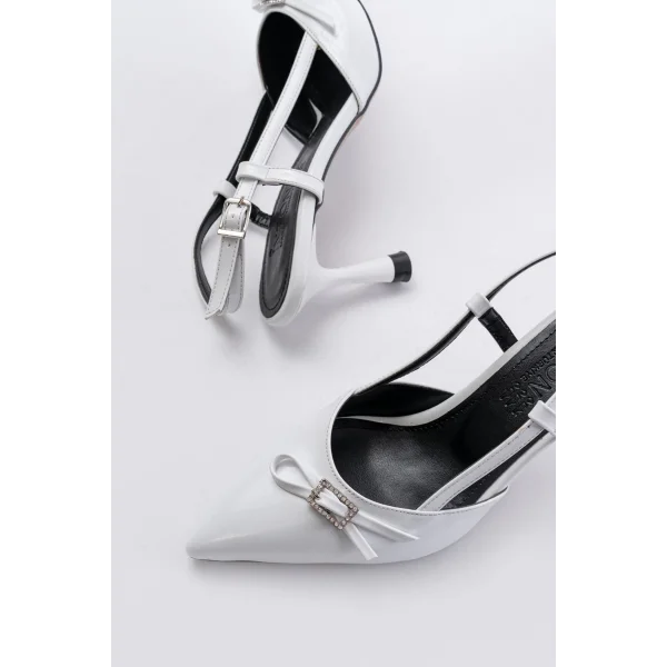 İNF-2300 Beyaz Rugan Günlük Arkası Açık Fiyonklu Topuklu Bayan Ayakkabı