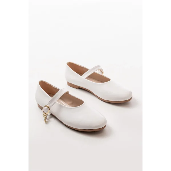 İNF-324 Beyaz Baretli Tokalı Günlük Kadın Babet