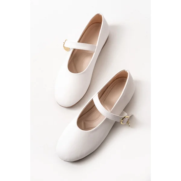 İNF-324 Beyaz Baretli Tokalı Günlük Kadın Babet