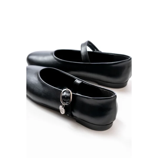 İNF-324 Siyah Baretli Tokalı Günlük Kadın Babet