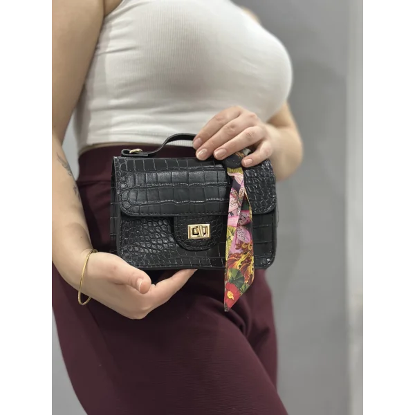 Jisse siyah cilt çanta