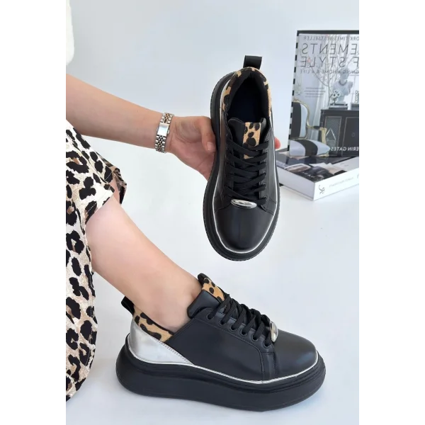 Jista Siyah Cilt Gümüş Detaylı Bağcıklı Spor Ayakkabı