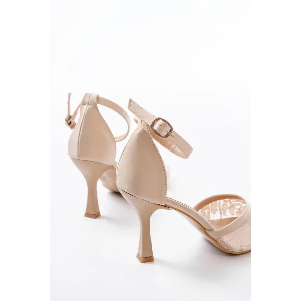 K-404 Bej Fileli Çiçek Detaylı  Kadın Topuklu Ayakkabı