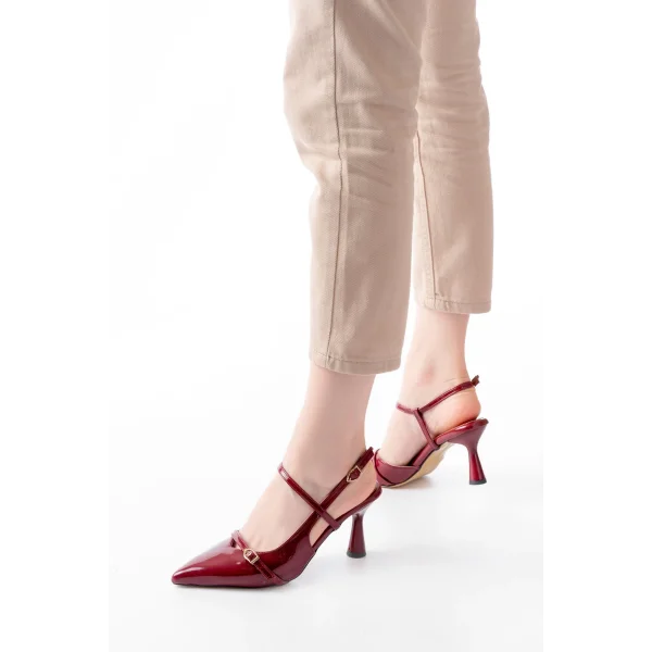 K-6722 Bordo Rugan Toka Detaylı Sivri Burun Kadın Ayakkabı