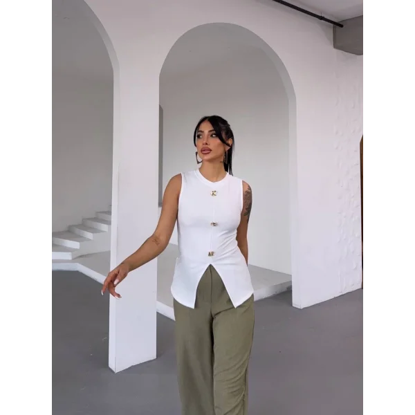 Kadın beyaz bisiklet yaka gold düğmeli ottoman bluz s2310