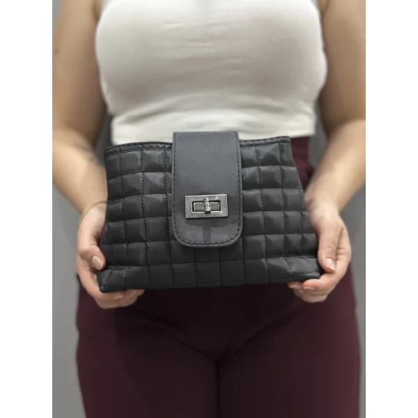 Kapaklı kapitone siyah cilt çanta