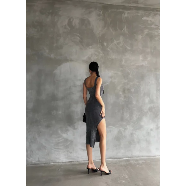 Kaşkorse aşit yıkamalı yırtmaçlı elbise