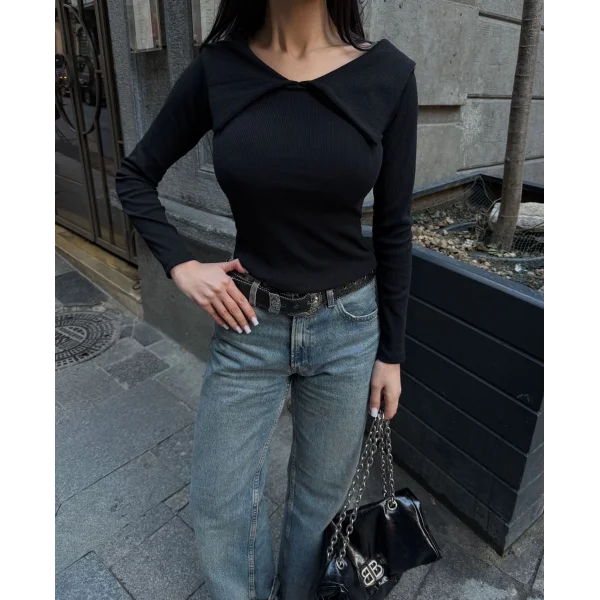 Kelebek yaka uzun kol bluz siyah