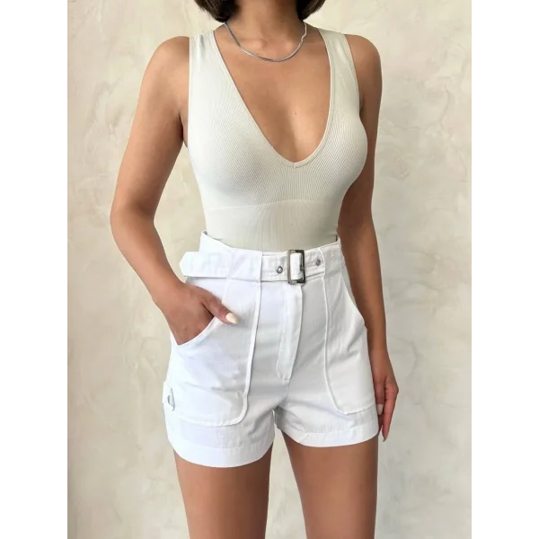 Kemer detaylı gabardin şort beyaz s25289