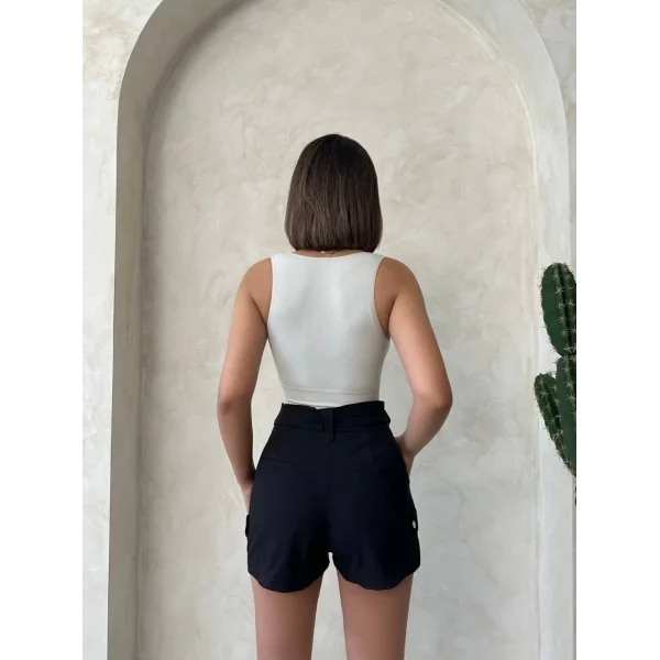 Kemer detaylı gabardin şort siyah s25289