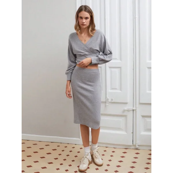 Kruvaze şardonlu etekli takım gri