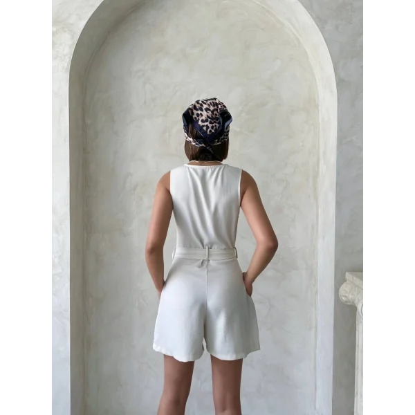 Kuşaklı şortlu tulum