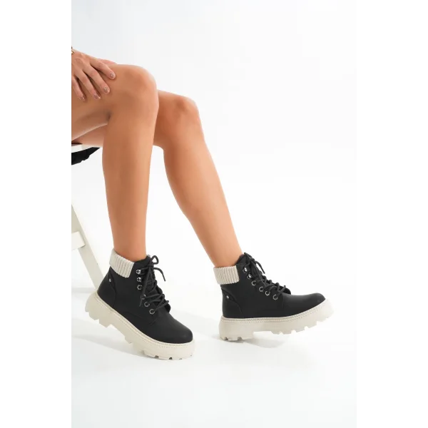 LMÇ-2045 Siyah-Bej Taban Bağcıklı Kalın Taban Kadın Günlük Bot