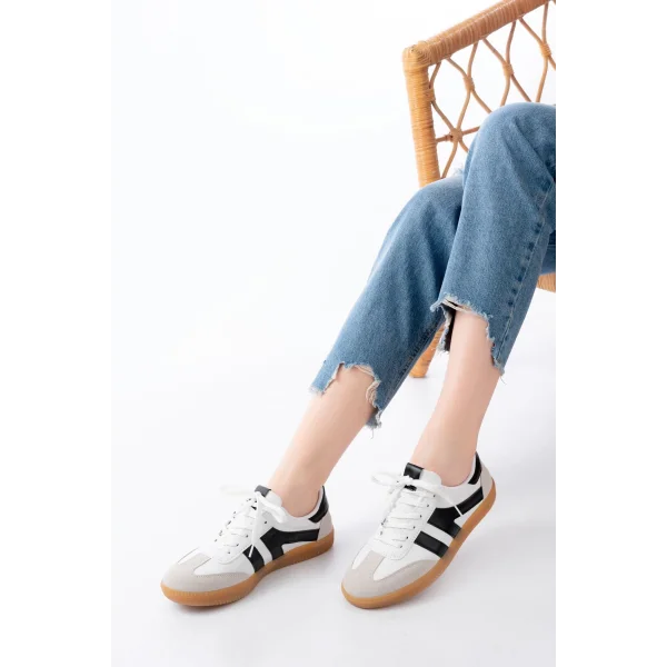 M-1004 Beyaz Bağcıklı Termo Taban Günlük Kadın Spor