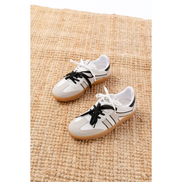 M-6005 Beyaz Garni  Bağcıklı Termo Taban Günlük Kadın Spor