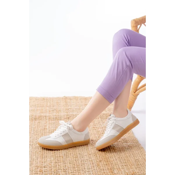 M-6006 Beyaz Garni  Bağcıklı Termo Taban Günlük Kadın Spor