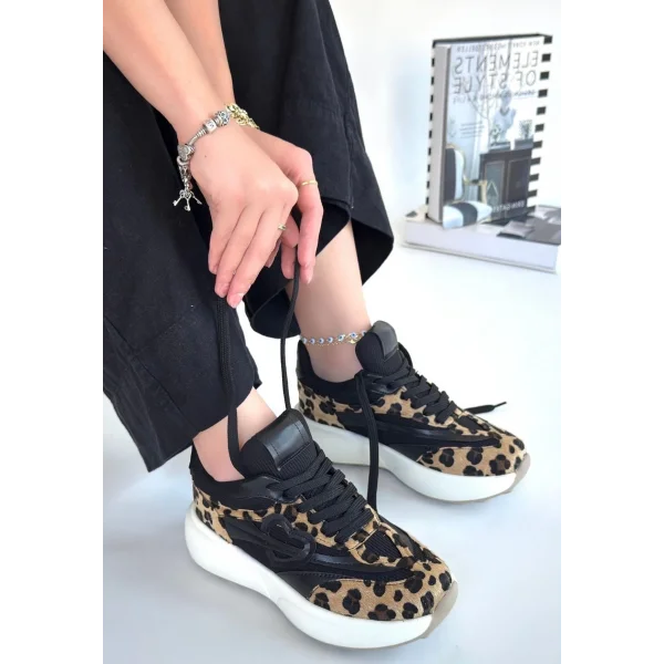 Mark Leopar Süet Bağcıklı Spor Ayakkabı