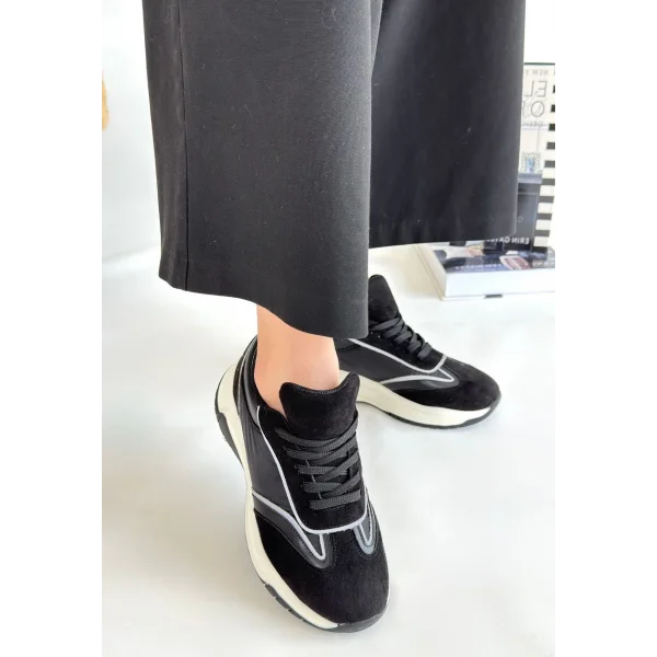 Mark Siyah Cilt Bağcıklı Spor Ayakkabı