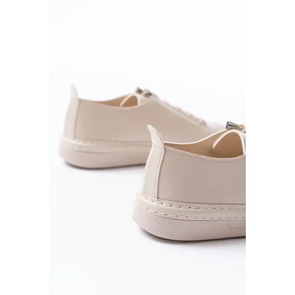 MK-9026 Bej Bağcıklı  Taş Aksesuarlı Günlük Spor Ayakkabı