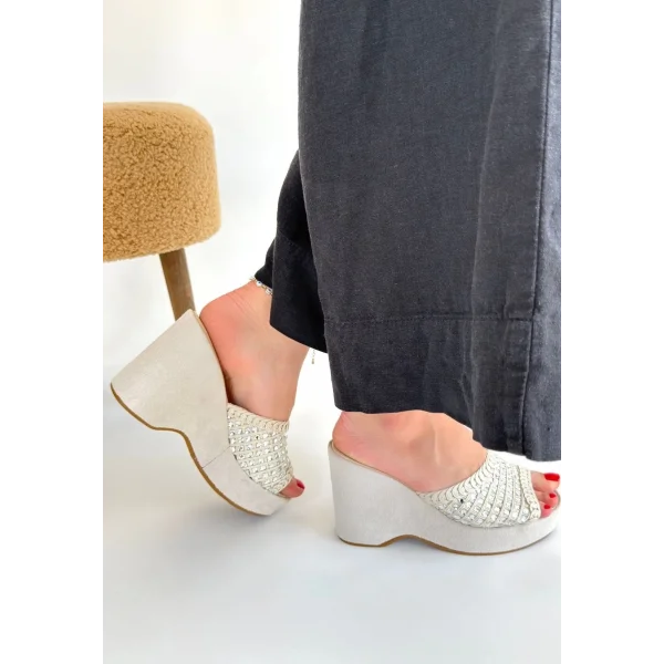 Moka Bej Triko Dolgu Topuk Terlik